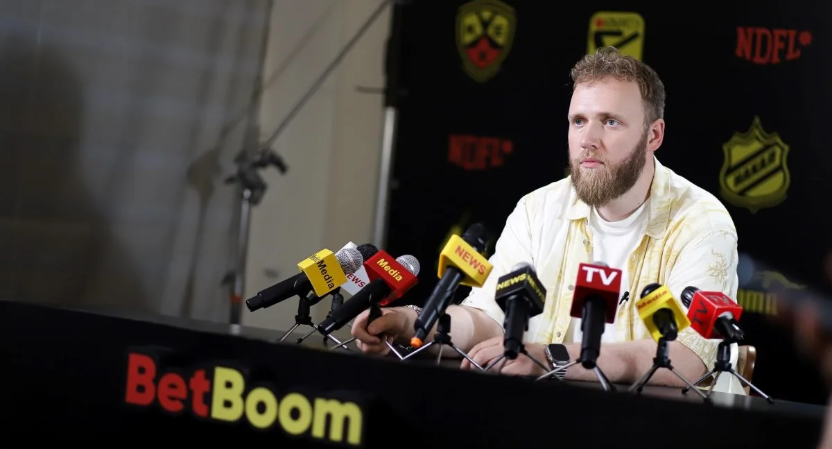 Илья Макаров о BetBoom Poker: «Если не прёт, то тебе ничто не поможет» Илья Макаров о BetBoom Poker: «Если не прёт, то тебе ничто не поможет»