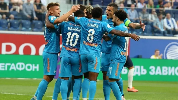 Петржела после проигрыша «Зенита» 0:3: «В чемпионате «Спартак» – вообще не конкурент» Петржела после проигрыша «Зенита» 0:3: «В чемпионате «Спартак» – вообще не конкурент»