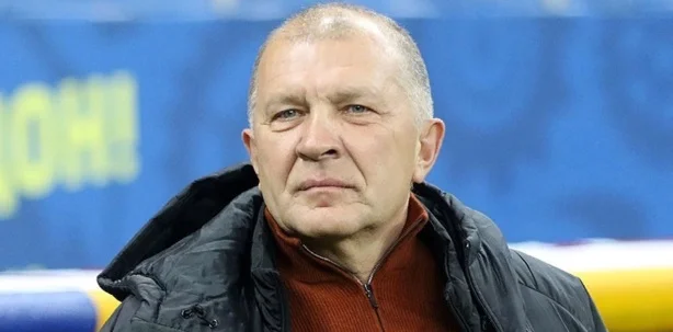 Президент «Урала» о ВАР: «Он не нужен. Раньше судья мог за сезон три раза ошибиться как в нашу пользу, так и против» Президент «Урала» о ВАР: «Он не нужен. Раньше судья мог за сезон три раза ошибиться как в нашу пользу, так и против»
