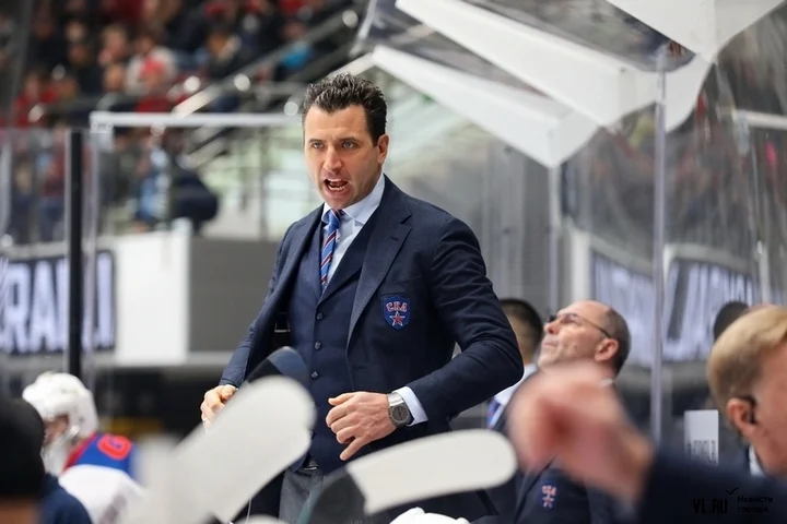 Роман Ротенберг об 1:2 с «Амуром»: «Даже на фоне усталости мы должны быть лучшими, не имеет значения выспались, поели, летели ли. Нам чем хуже – тем лучше»