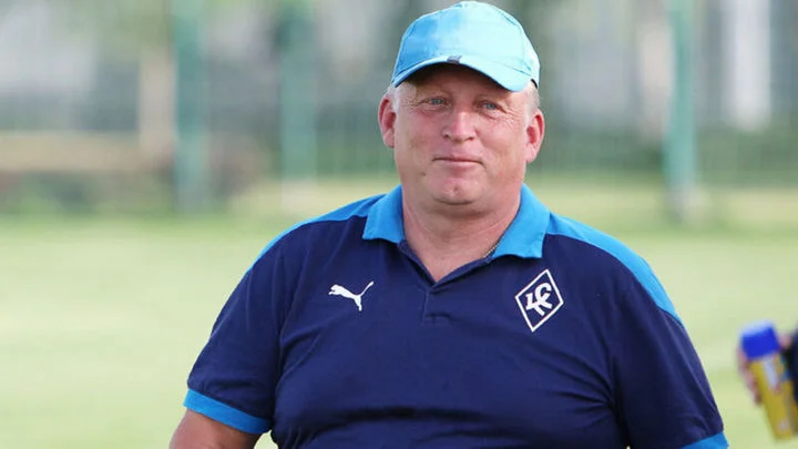 Игорь Осинькин: «Не было даже намека, что при 0:2 «Торпедо» бросит играть. В концовке два момента могли закончиться двумя голами в наши ворота» Игорь Осинькин: «Не было даже намека, что при 0:2 «Торпедо» бросит играть. В концовке два момента могли закончиться двумя голами в наши ворота»