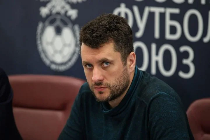 Глава департамента судейства РФС: «Ко второй части сезона мы точно успеем сделать офсайдные линии» Глава департамента судейства РФС: «Ко второй части сезона мы точно успеем сделать офсайдные линии»