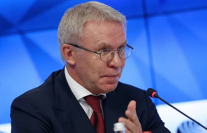 Вячеслав Фетисов про драфт в НХЛ: «Эта система должна у нас работать. Мы должны отказаться от клубных принадлежностей в спортивных школах» Вячеслав Фетисов про драфт в НХЛ: «Эта система должна у нас работать. Мы должны отказаться от клубных принадлежностей в спортивных школах»
