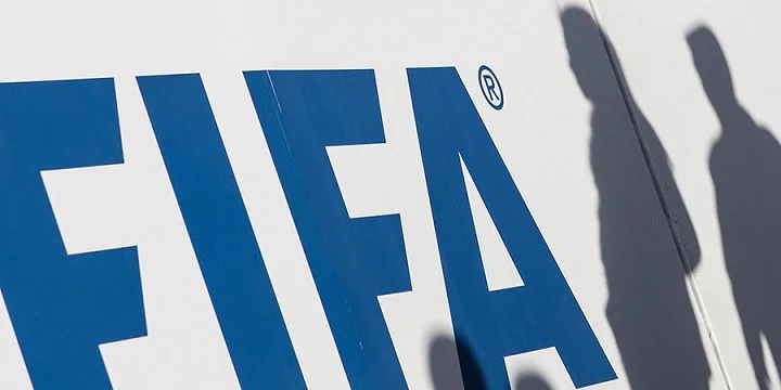 ФИФА не разрешила «Барселоне» подписать Хулиана Араухо из-за 18-секундного опоздания с регистрацией ФИФА не разрешила «Барселоне» подписать Хулиана Араухо из-за 18-секундного опоздания с регистрацией