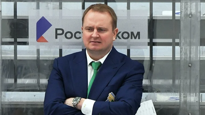 Тренер «Салавата Юлаева» после поражения «Трактору» 1:7: «Решили сыграть в три нападающих, но произошло недопонимание у игроков, мы пропустили» Тренер «Салавата Юлаева» после поражения «Трактору» 1:7: «Решили сыграть в три нападающих, но произошло недопонимание у игроков, мы пропустили»