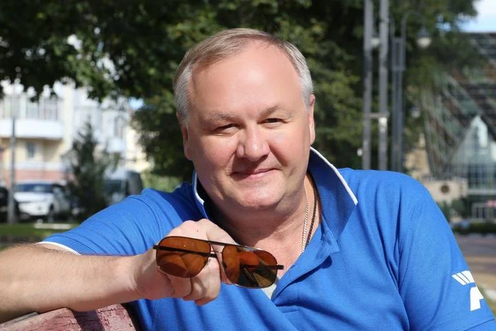 Валерий Масалитин: «Я вас попрошу не перехваливать ЦСКА! Шесть очков – это здорово, но впереди 28 туров» Валерий Масалитин: «Я вас попрошу не перехваливать ЦСКА! Шесть очков – это здорово, но впереди 28 туров»