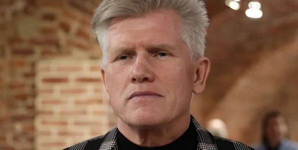 Васильев о Большунове: итальянцы не согласны с политикой Запада в отношении россиян Васильев о Большунове: итальянцы не согласны с политикой Запада в отношении россиян