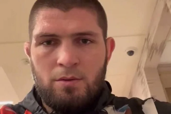Хабиб о победе Умара: «Оценю на четыре по пятибалльной системе» Хабиб о победе Умара: «Оценю на четыре по пятибалльной системе»
