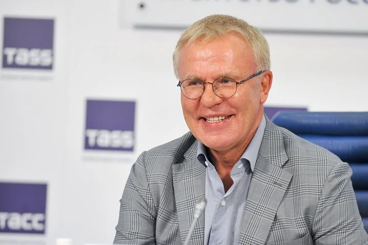 Вячеслав Фетисов: «СКА Арена» будет крупнейшей хоккейной ареной в мире. Ждем с нетерпением ввода в строй» Вячеслав Фетисов: «СКА Арена» будет крупнейшей хоккейной ареной в мире. Ждем с нетерпением ввода в строй»