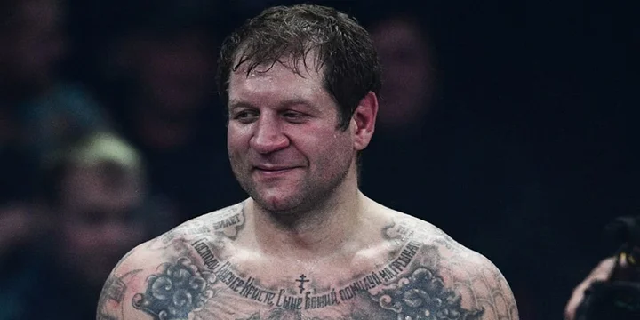 А. Емельяненко: В ММА геев нет, это более чем мужской вид спорта А. Емельяненко: В ММА геев нет, это более чем мужской вид спорта