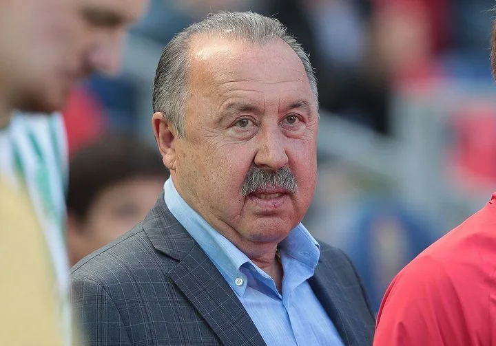 Валерий Газзаев: «У «Спартака» уже второй год нет игры! Не стоит выдавать желаемое за действительное» Валерий Газзаев: «У «Спартака» уже второй год нет игры! Не стоит выдавать желаемое за действительное»
