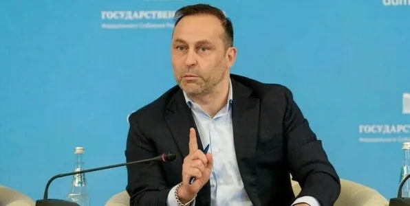В Госдуме назвали броуновским движением уход Черчесова из сборной Казахстана В Госдуме назвали броуновским движением уход Черчесова из сборной Казахстана