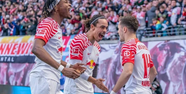 Чем закончатся самые интересные матчи 15 тура Бундеслиги?