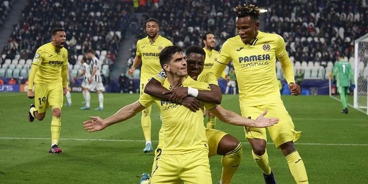 «Вильярреал» выбил «Баварию» в четвертьфинале ЛЧ. «Реал» и «Челси» играют дополнительное время «Вильярреал» выбил «Баварию» в четвертьфинале ЛЧ. «Реал» и «Челси» играют дополнительное время