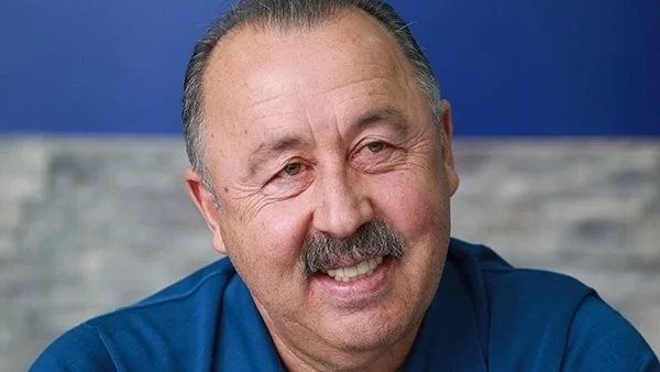 Газзаев о «Спартаке»: «О какой стабильности речь, если за 20 лет сменили около 18 тренеров» Газзаев о «Спартаке»: «О какой стабильности речь, если за 20 лет сменили около 18 тренеров»