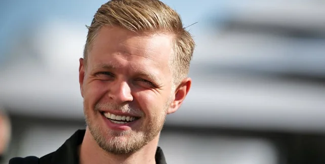Магнуссен завоевал поул на Гран-при Сан-Паулу