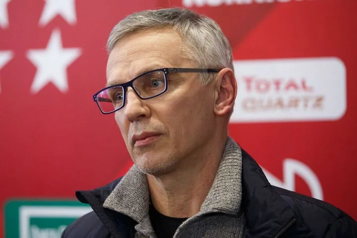 Игорь Ларионов: «Непростая серия. Нам предстоит сделать домашнюю работу, чтобы найти ключи к вязкой обороне «Динамо» Игорь Ларионов: «Непростая серия. Нам предстоит сделать домашнюю работу, чтобы найти ключи к вязкой обороне «Динамо»