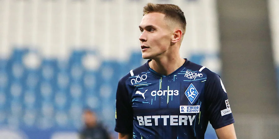 «Крылья Советов» нанесли поражение «Оренбургу» в первом туре РПЛ со счетом 4:2 «Крылья Советов» нанесли поражение «Оренбургу» в первом туре РПЛ со счетом 4:2