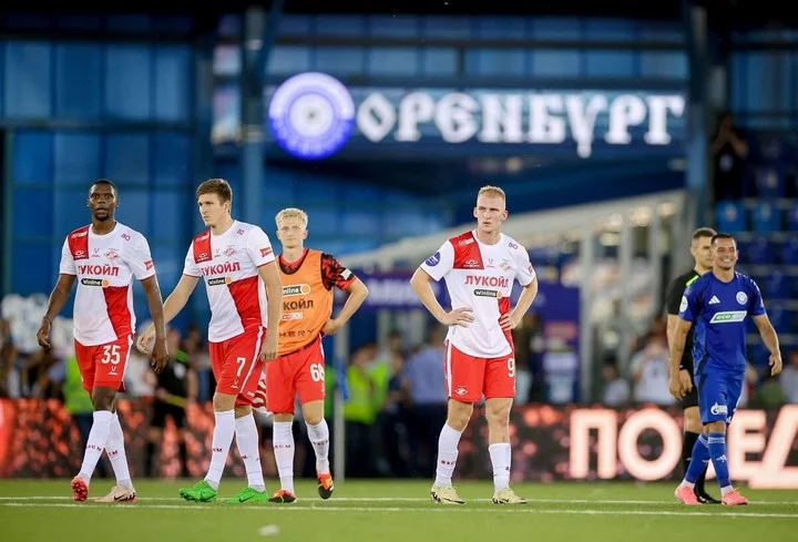 Спортдиректор «Оренбурга» Дмитрий Андреев после 2:0 со «Спартаком»: «Я сейчас за чемпионство борюсь» Спортдиректор «Оренбурга» Дмитрий Андреев после 2:0 со «Спартаком»: «Я сейчас за чемпионство борюсь»