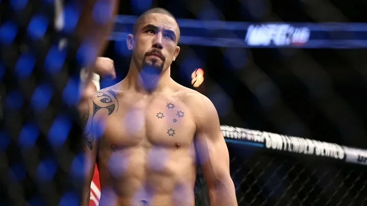 На UFC 298 Уиттакер сумел победить Косту единогласным решением судей На UFC 298 Уиттакер сумел победить Косту единогласным решением судей