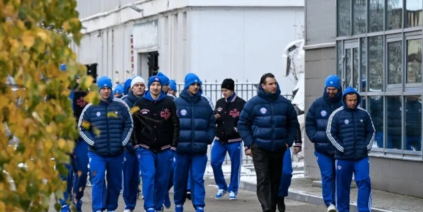 Плющев о трех поражениях СКА подряд: Не трагедия, но задета честь команды Плющев о трех поражениях СКА подряд: Не трагедия, но задета честь команды
