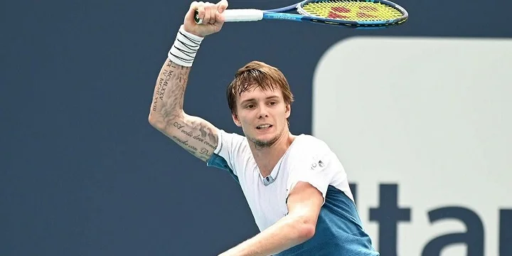 Бублик во второй раз в карьере смог выйти в финал на траве
