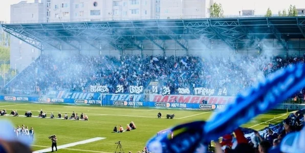 Юрганов: в оставшихся матчах хотим порадовать болельщиков «Факела», они это заслужили Юрганов: в оставшихся матчах хотим порадовать болельщиков «Факела», они это заслужили