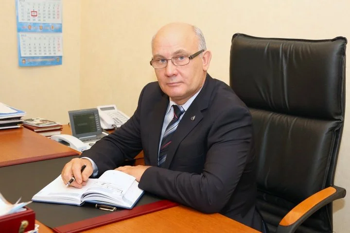 Василий Еремякин о сборах в России: «Юг не сможет обеспечить всех. Не проводить же их в 20-градусный мороз. Надо работать над этими вопросами» Василий Еремякин о сборах в России: «Юг не сможет обеспечить всех. Не проводить же их в 20-градусный мороз. Надо работать над этими вопросами»