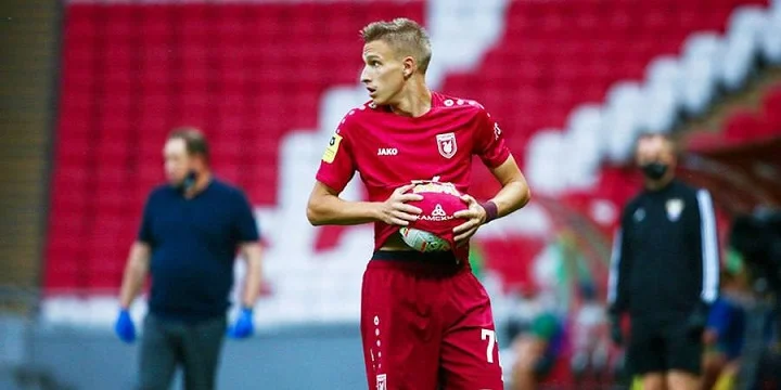 Самошников может перейти в «Локомотив» до конца недели