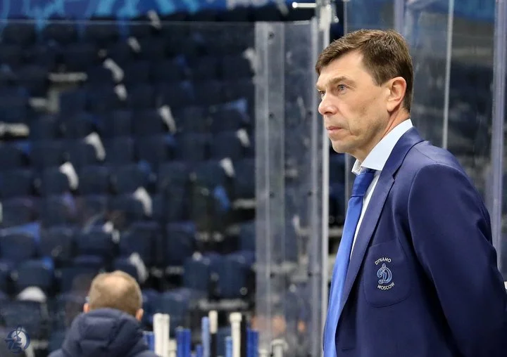 Тренер «Динамо» Алексей Кудашов: «Владели преимуществом, но реализация не позволила нам выиграть у «Барыса» в основное время» Тренер «Динамо» Алексей Кудашов: «Владели преимуществом, но реализация не позволила нам выиграть у «Барыса» в основное время»