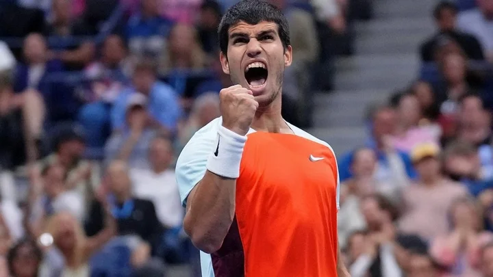 Карлос Алькарас выиграл финал US Open. Он станет самым молодым номером один в истории