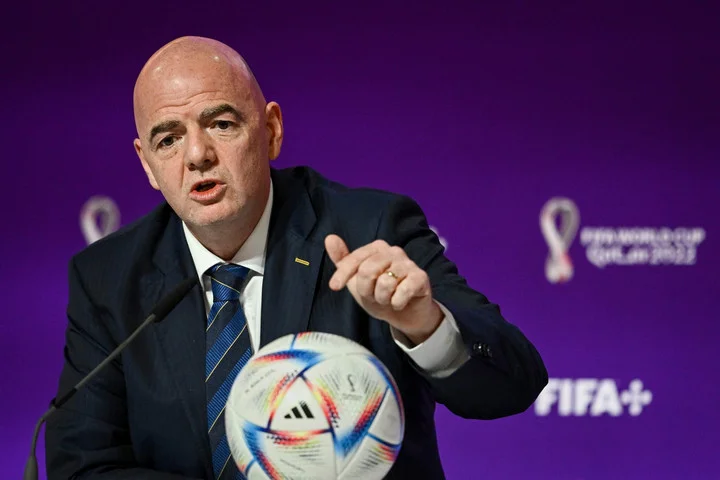 Президент ФИФА Джанни Инфантино: «С 2025 года в клубном чемпионате мира будут участвовать 32 команды» Президент ФИФА Джанни Инфантино: «С 2025 года в клубном чемпионате мира будут участвовать 32 команды»