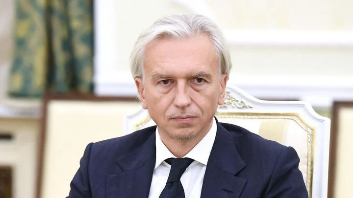 Александр Дюков: «УЕФА помогает нам в реализации многих проектов – и образовательных, и инфраструктурных» Александр Дюков: «УЕФА помогает нам в реализации многих проектов – и образовательных, и инфраструктурных»