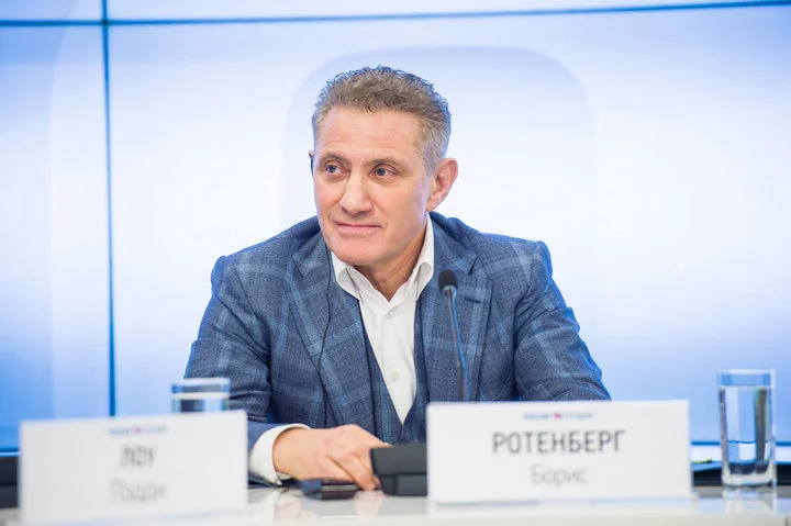 Борис Ротенберг: «Есть ли обида на Федотова из-за ухода в ЦСКА? На обиженных что делают?» Борис Ротенберг: «Есть ли обида на Федотова из-за ухода в ЦСКА? На обиженных что делают?»