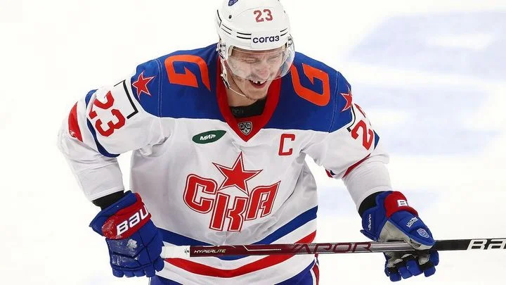 Роман Ротенберг: «Яшкин быстрее всех забил 100 шайб в КХЛ. Такие мастера, как Мозякин, Морозов позади. Это о многом говорит» Роман Ротенберг: «Яшкин быстрее всех забил 100 шайб в КХЛ. Такие мастера, как Мозякин, Морозов позади. Это о многом говорит»