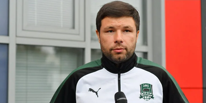 Мурад Мусаев о 2:1 с «Пари НН»: «Понимал, что нам будет сложно выиграть этот матч, потому что соперник большими силами оборонялся» Мурад Мусаев о 2:1 с «Пари НН»: «Понимал, что нам будет сложно выиграть этот матч, потому что соперник большими силами оборонялся»