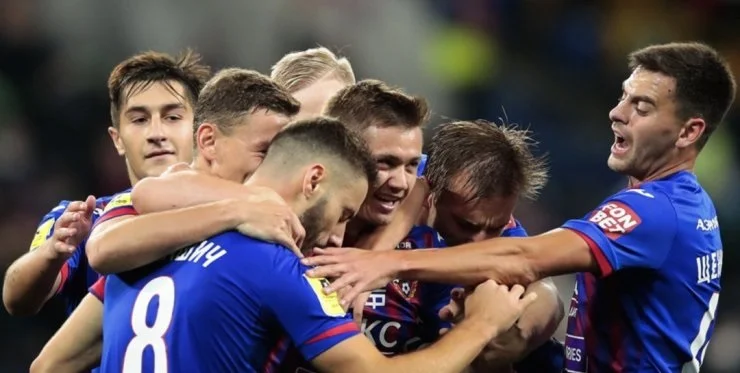 Акинфеев тащил, Кокорин походил, VAR — так себе. ЦСКА охладил чемпионские настроения «Спартака» Акинфеев тащил, Кокорин походил, VAR — так себе. ЦСКА охладил чемпионские настроения «Спартака»
