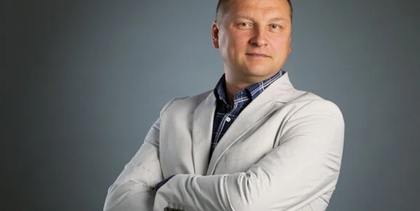 Дементьев о повышении потолка зарплат: Хоккеисты бьются теряют зубы, переносят операции Дементьев о повышении потолка зарплат: Хоккеисты бьются теряют зубы, переносят операции