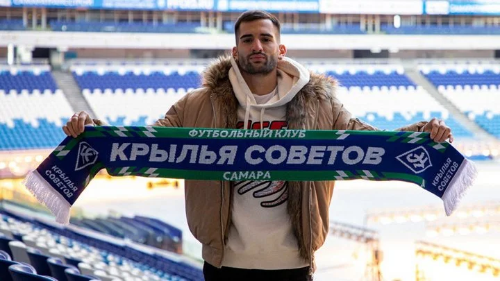Форвард «Крыльев» Бенхамин Гарре о травме: «Еще несколько дней, и, надеюсь, уже вернусь к тренировкам с командой. Моя цель – это игра с ЦСКА» Форвард «Крыльев» Бенхамин Гарре о травме: «Еще несколько дней, и, надеюсь, уже вернусь к тренировкам с командой. Моя цель – это игра с ЦСКА»