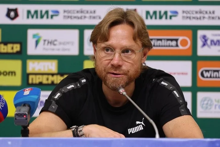 Валерий Карпин про 4:3 c «Пари НН»: «Ну, везет тому, кто везет, да, но бывает, что и не везет» Валерий Карпин про 4:3 c «Пари НН»: «Ну, везет тому, кто везет, да, но бывает, что и не везет»