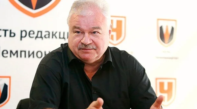 Плющев о рекордах Овечкина: «Он не бегает за голами, а просто работает на команду, как и должен делать лидер» Плющев о рекордах Овечкина: «Он не бегает за голами, а просто работает на команду, как и должен делать лидер»