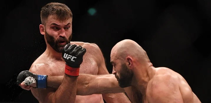 Орловский выйдет на бой UFC на коротком уведомлении