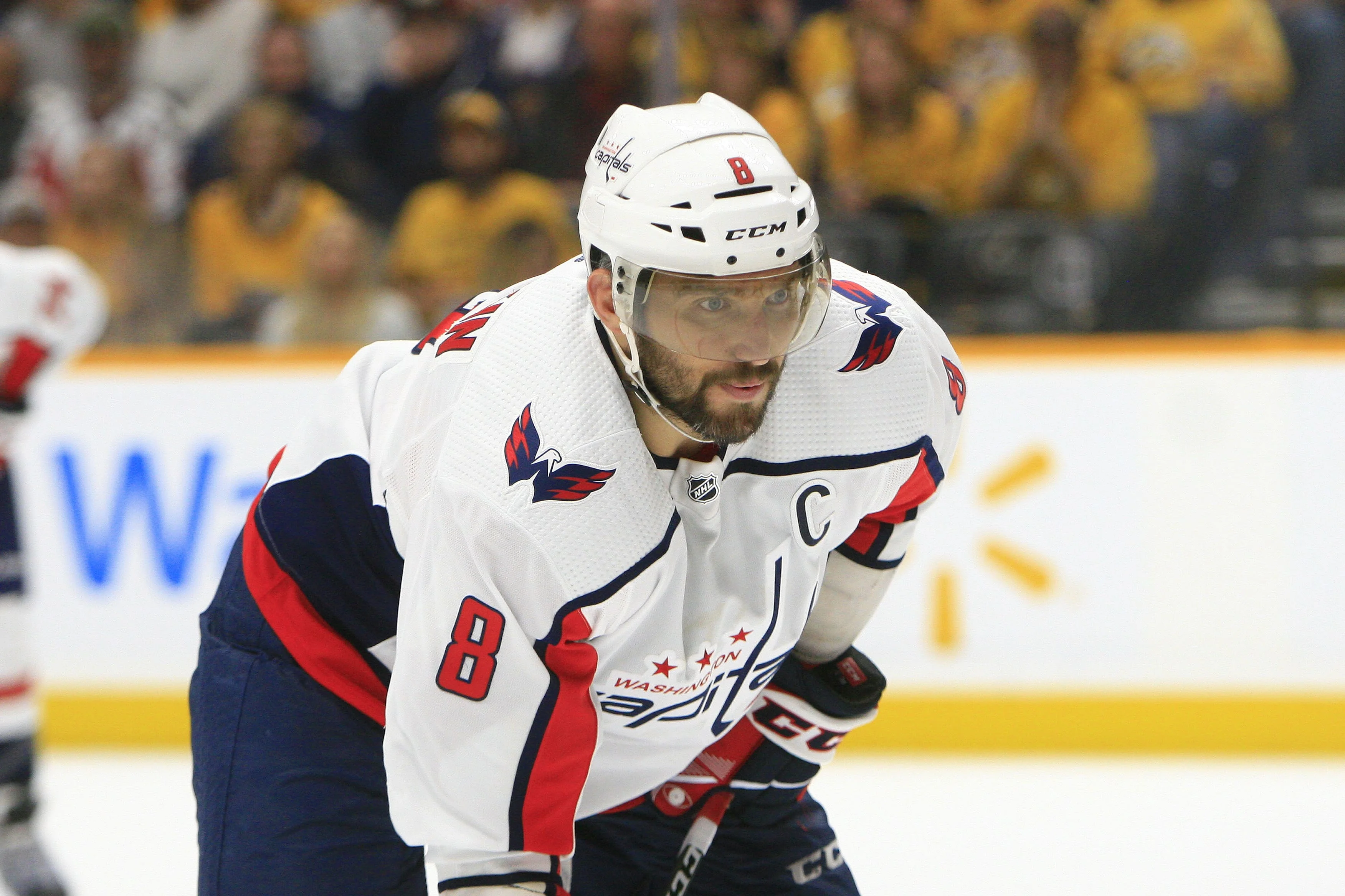 Тарасова: Лично знакома с Овечкиным, он произвел впечатление профессионального человека Тарасова: Лично знакома с Овечкиным, он произвел впечатление профессионального человека