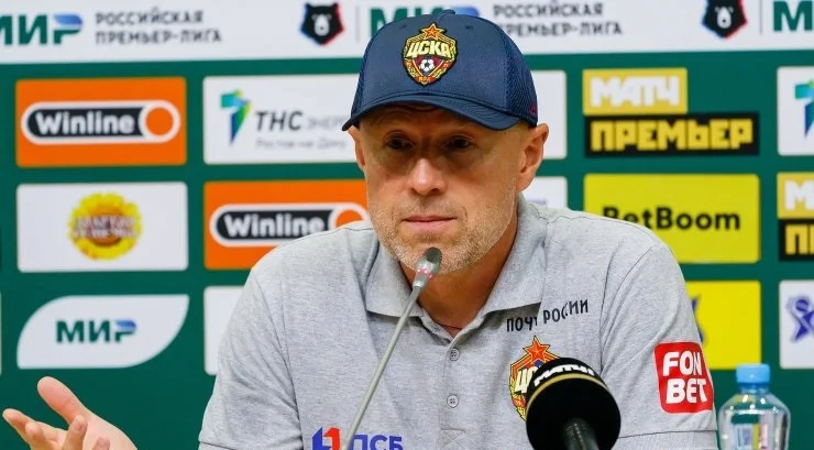 В РПЛ – очередной скандал. Федотов назвал Абаскаля клоуном и может получить дисквалификацию 