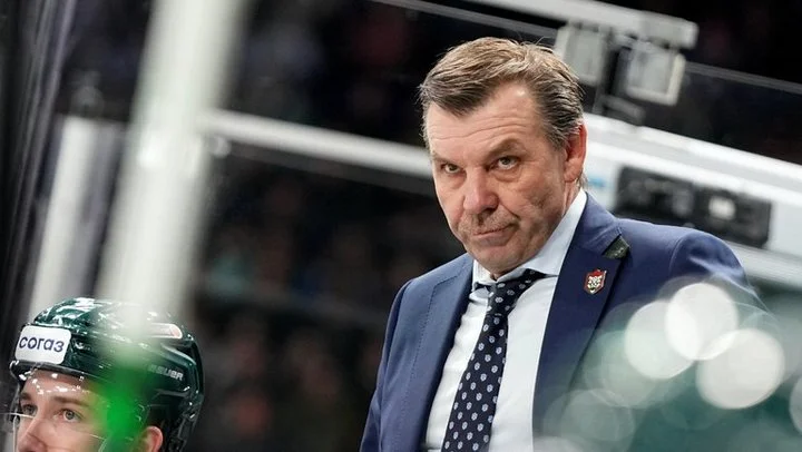 Алексей Дементьев: «Уверен, что Олег Знарок будет востребован на рынке, и он еще не раз сможет проявить себя, побеждая в разных соревнованиях» Алексей Дементьев: «Уверен, что Олег Знарок будет востребован на рынке, и он еще не раз сможет проявить себя, побеждая в разных соревнованиях»