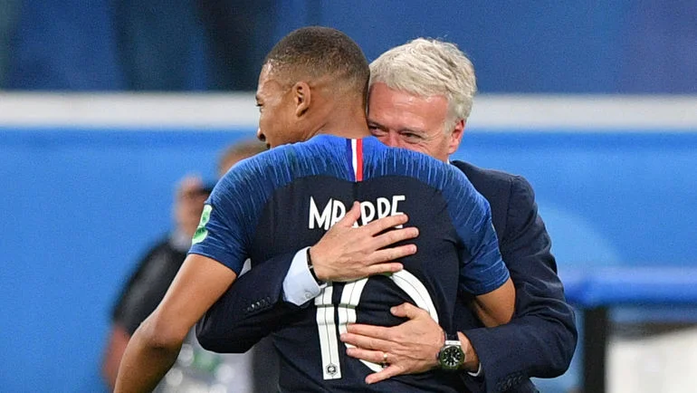 Мбаппе о голе Австрии после выхода на замену: «Если нужен тренеру, я готов» Мбаппе о голе Австрии после выхода на замену: «Если нужен тренеру, я готов»
