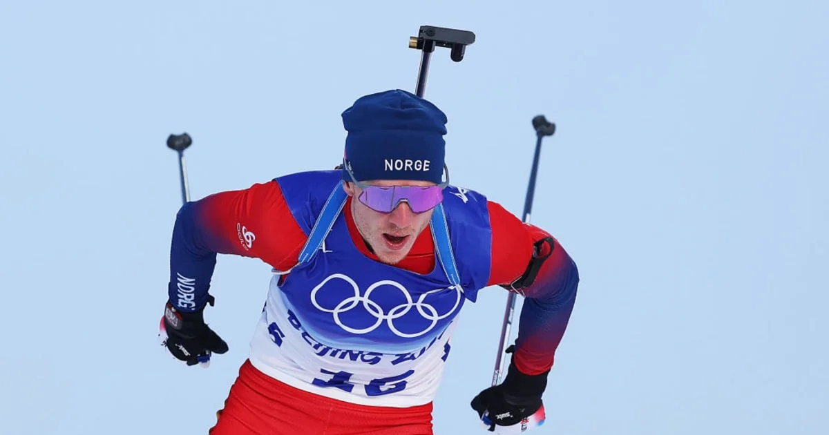 Йоханнес Бе выиграл последнюю гонку на Олимпиаде, россияне не попали в десятку Йоханнес Бе выиграл последнюю гонку на Олимпиаде, россияне не попали в десятку