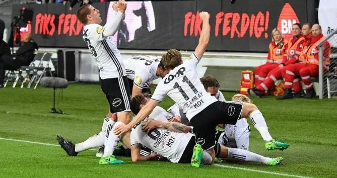 «Русенборг» - «Вардар» «Русенборг» - «Вардар»