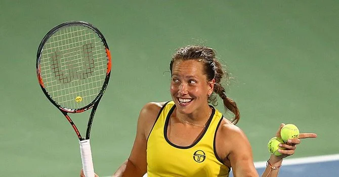 Гарбин Мугуруса - Барбора Стрыцова. Прогноз на WTA Пекин (2.10.2017) Гарбин Мугуруса - Барбора Стрыцова. Прогноз на WTA Пекин (2.10.2017)