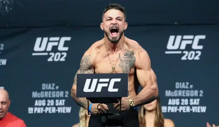 Сантьяго Понзиниббио - Майк Перри. Прогноз и ставки на бой UFC (17.12.2017) Сантьяго Понзиниббио - Майк Перри. Прогноз и ставки на бой UFC (17.12.2017)